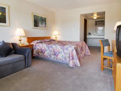 Super 8 By Wyndham Quesnel Bc Hotel Bilik gambar